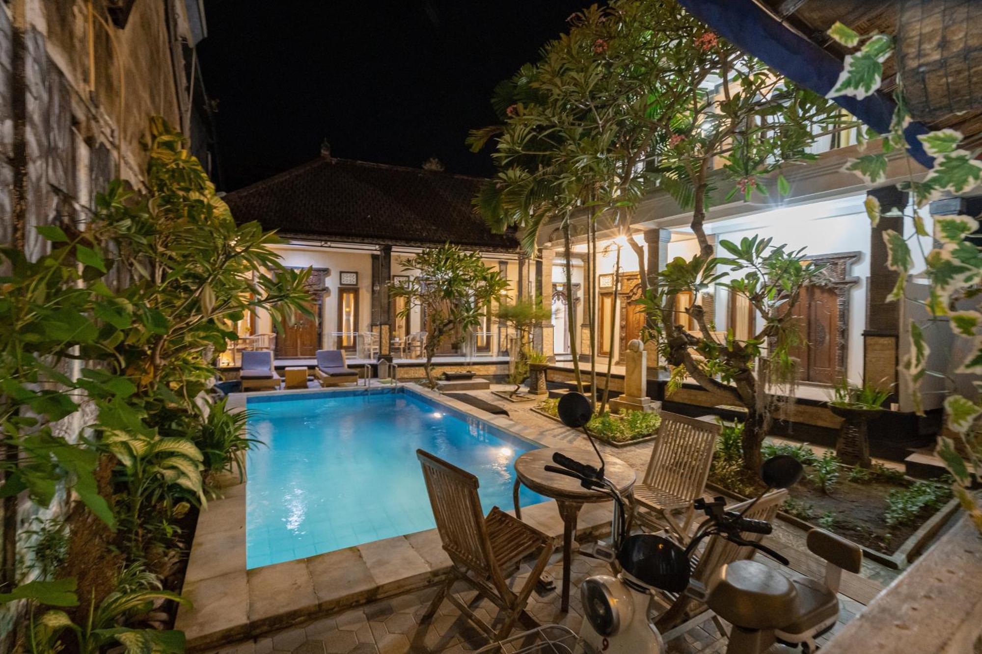 The Mel Homestay Batununggul Exterior foto